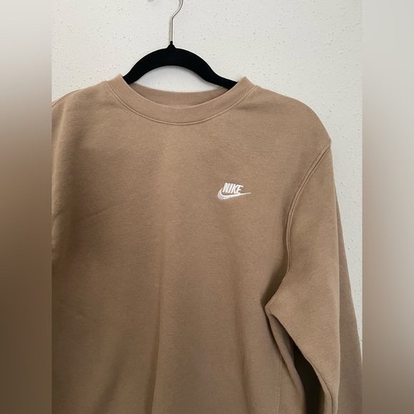 Nike Men's Brown Crewneck Sweater - Picture 2 of 15